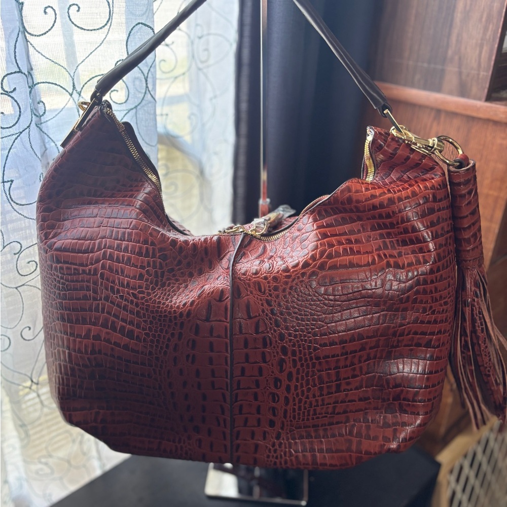 G.I.L.I. Chestnut Crocodile-Embossed Hobo Bag